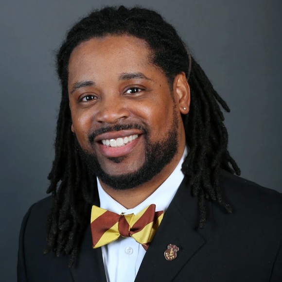 Meet your Posher, Kendrick - Picture 1 of 1